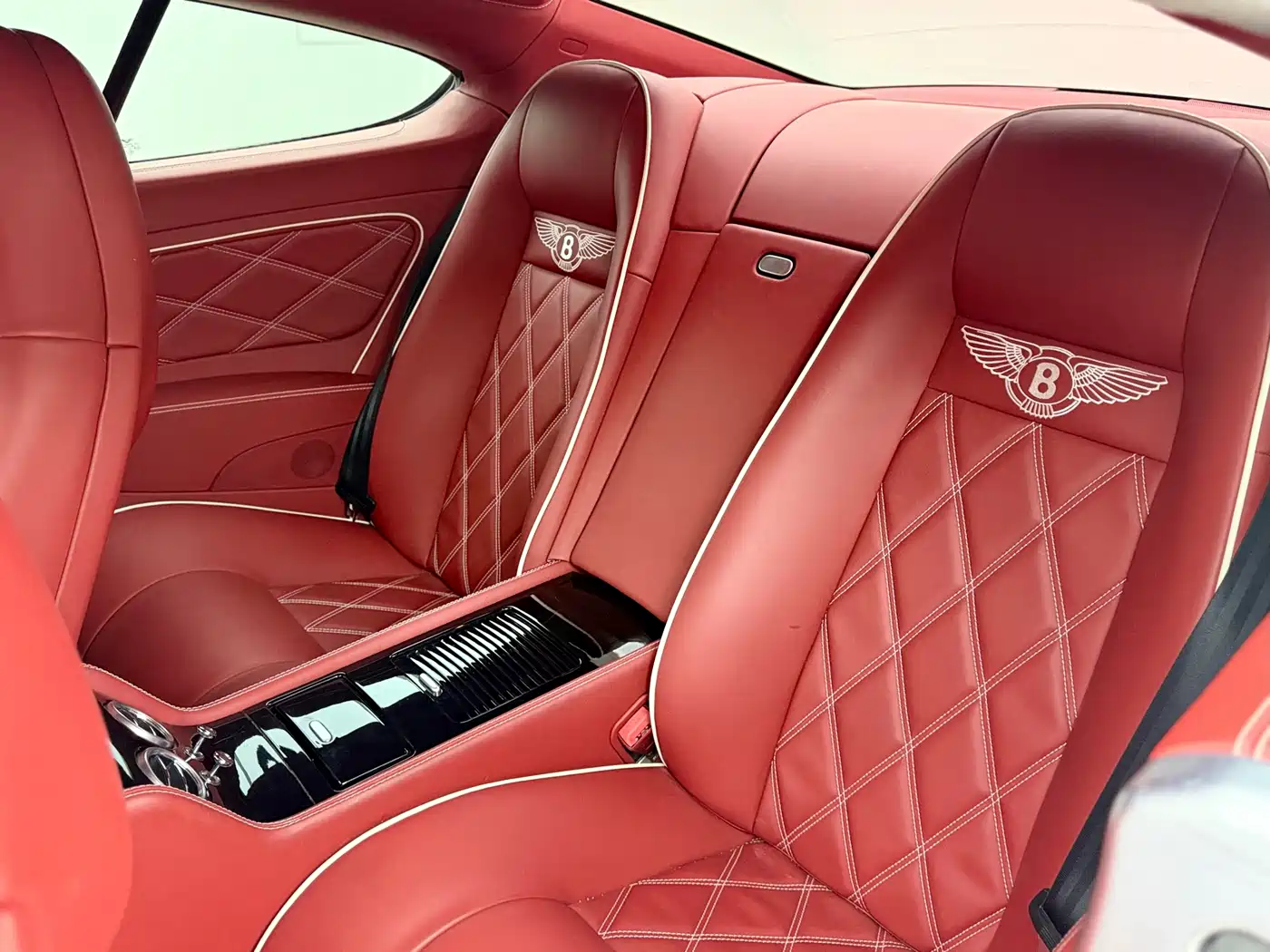 Bentley Continental 2010 Supersports 6.0 фото 15