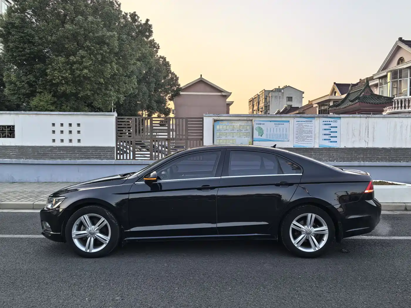 Volkswagen Lamando 2015 280TSI DSG Comfort фото 5
