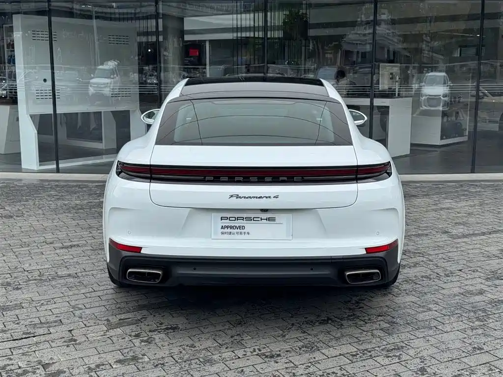 Porsche Panamera 2024 Panamera 4 Executive Long Wheelbase 2.9T фото 5