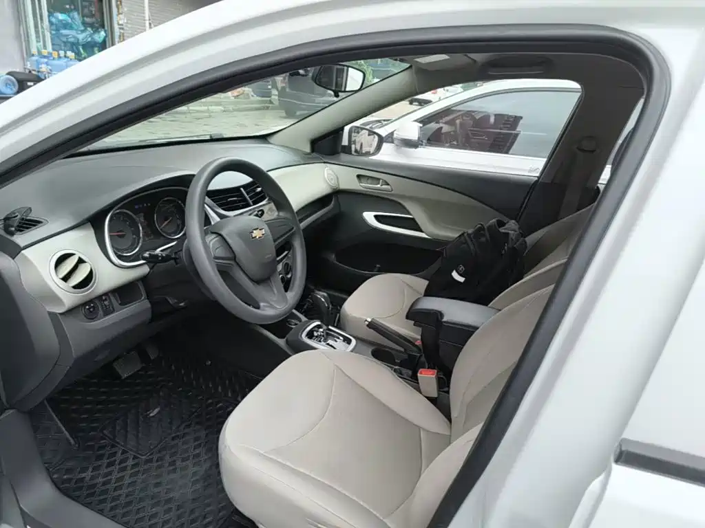 Chevrolet Sail 2017 2015 Sail 3 1.3L AMT Ideal Edition