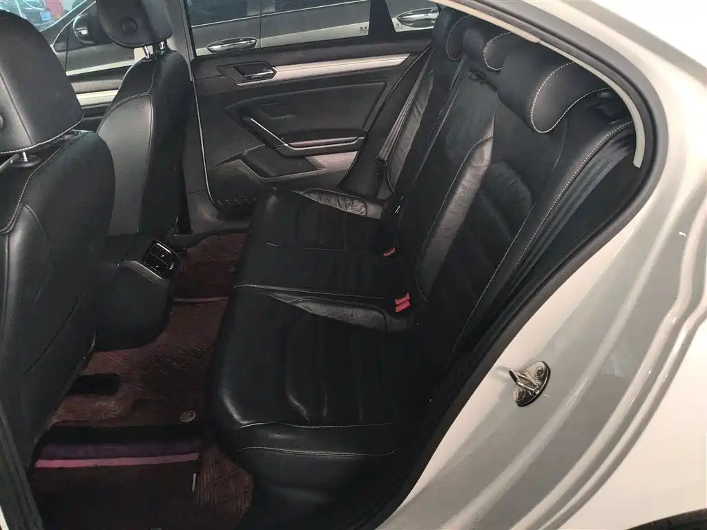 Volkswagen Lamando 2015 280TSI DSG Comfort фото 17