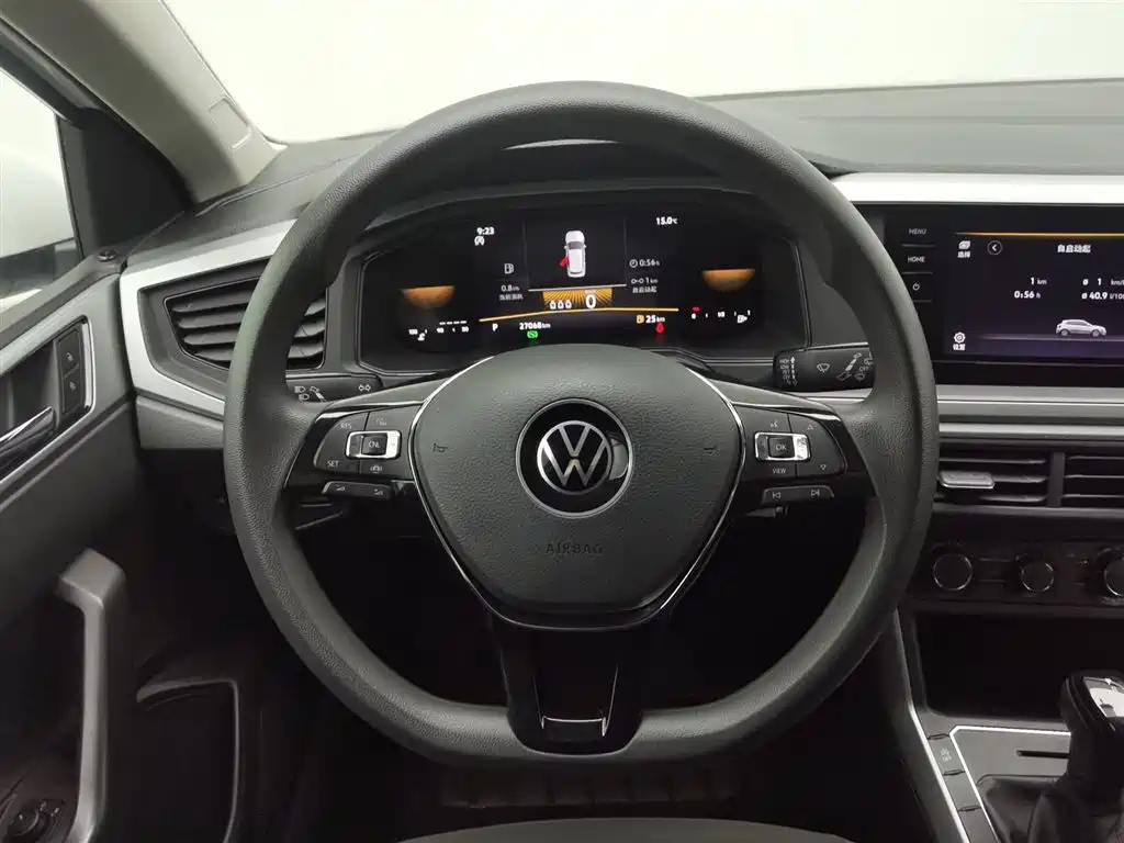 Volkswagen Polo 2023 Facelift Plus 1.5L Auto Joyful Living Edition фото 11