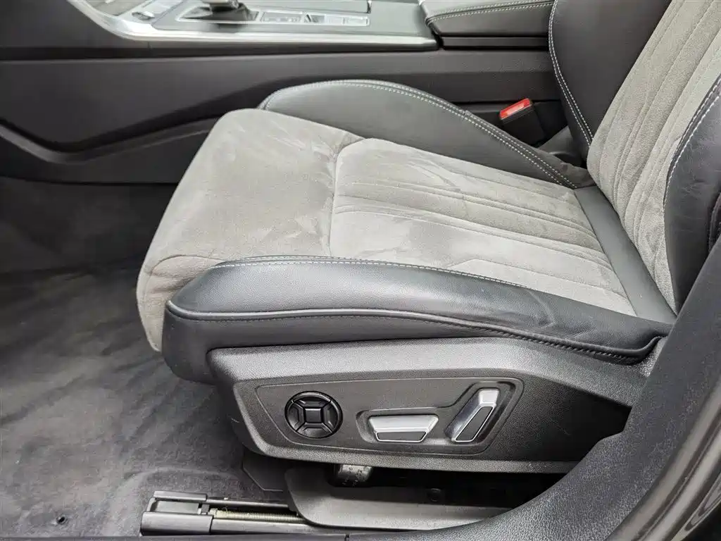 Audi A6L 2024 45 TFSI quattro Premium Dynamic фото 20