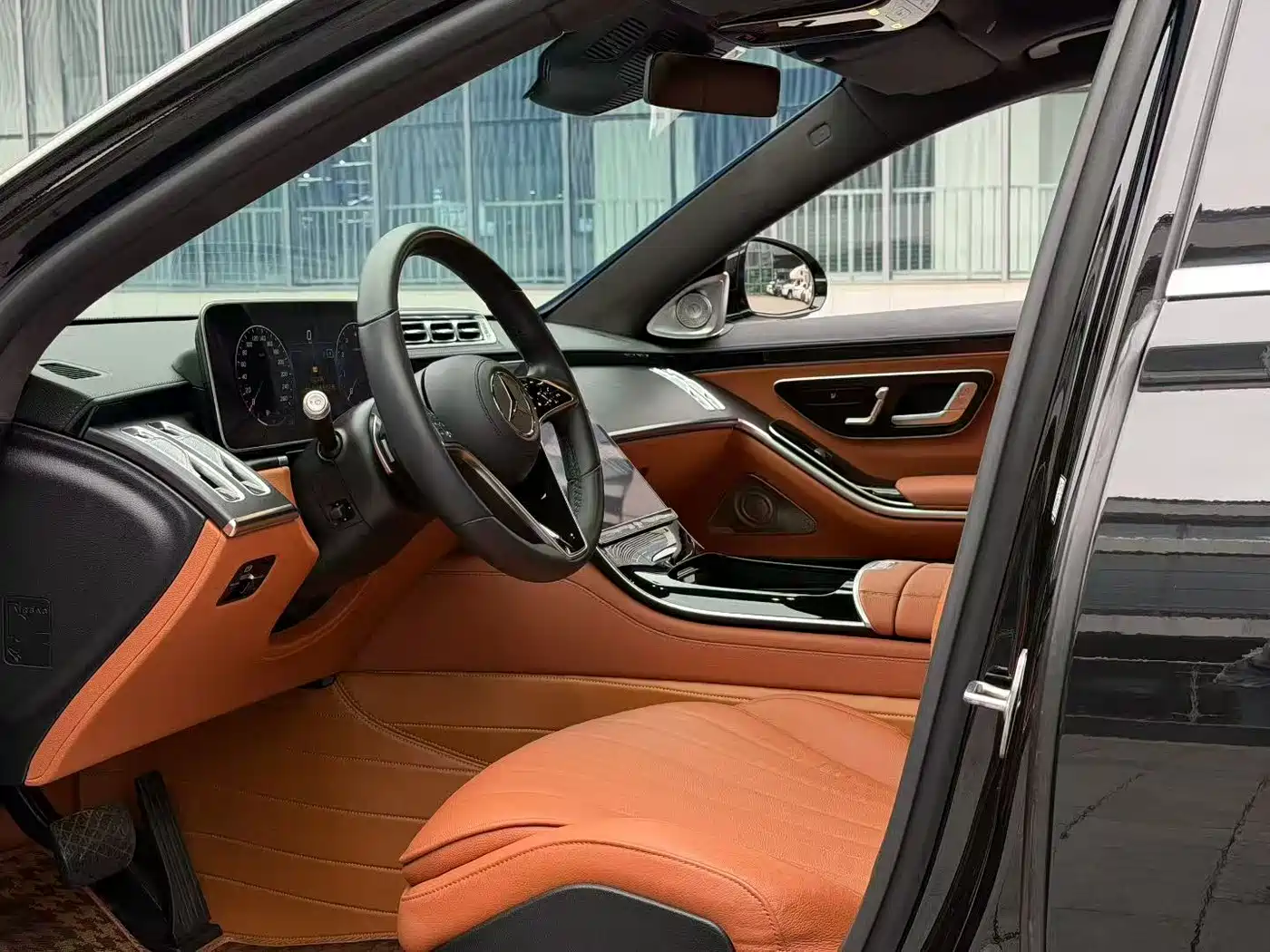 Mercedes-Benz S-Class 2023 Model S 400 L Business Edition фото 3