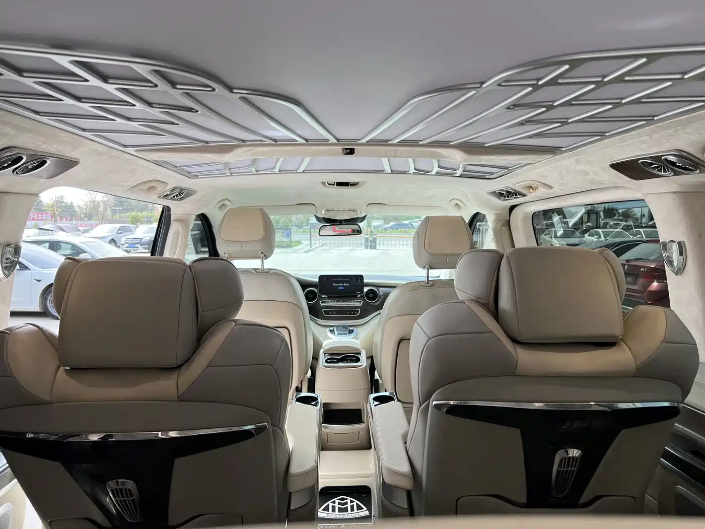 MERCEDES-BENZ V CLASS