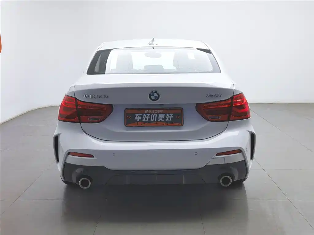 BMW 1 Series 2021 Facelift 120i M Sport фото 4
