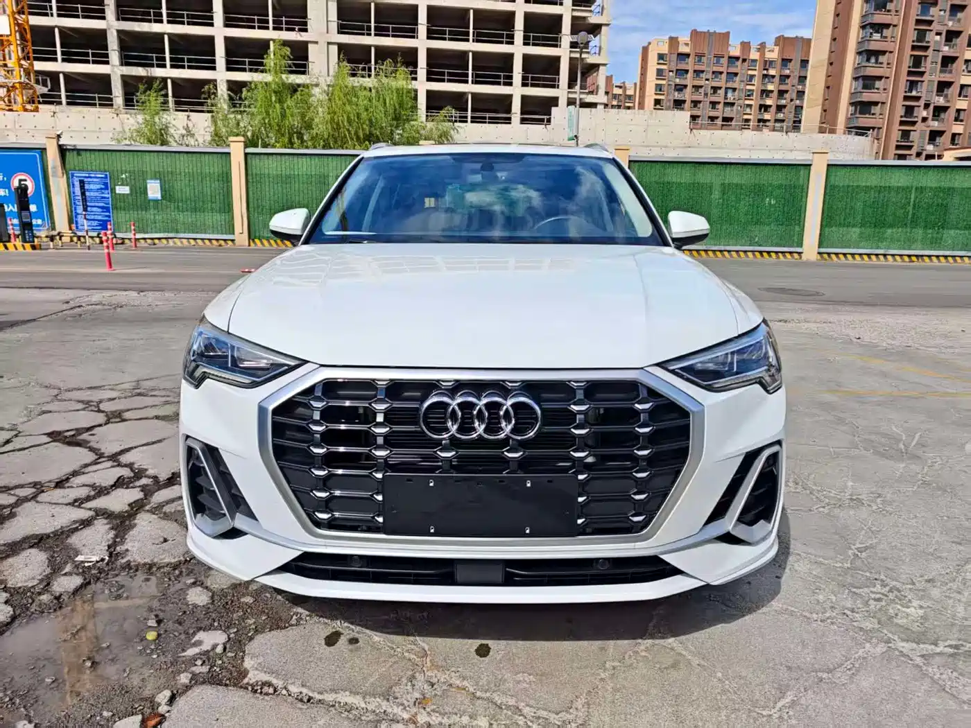 Фото 2 - Audi Q3