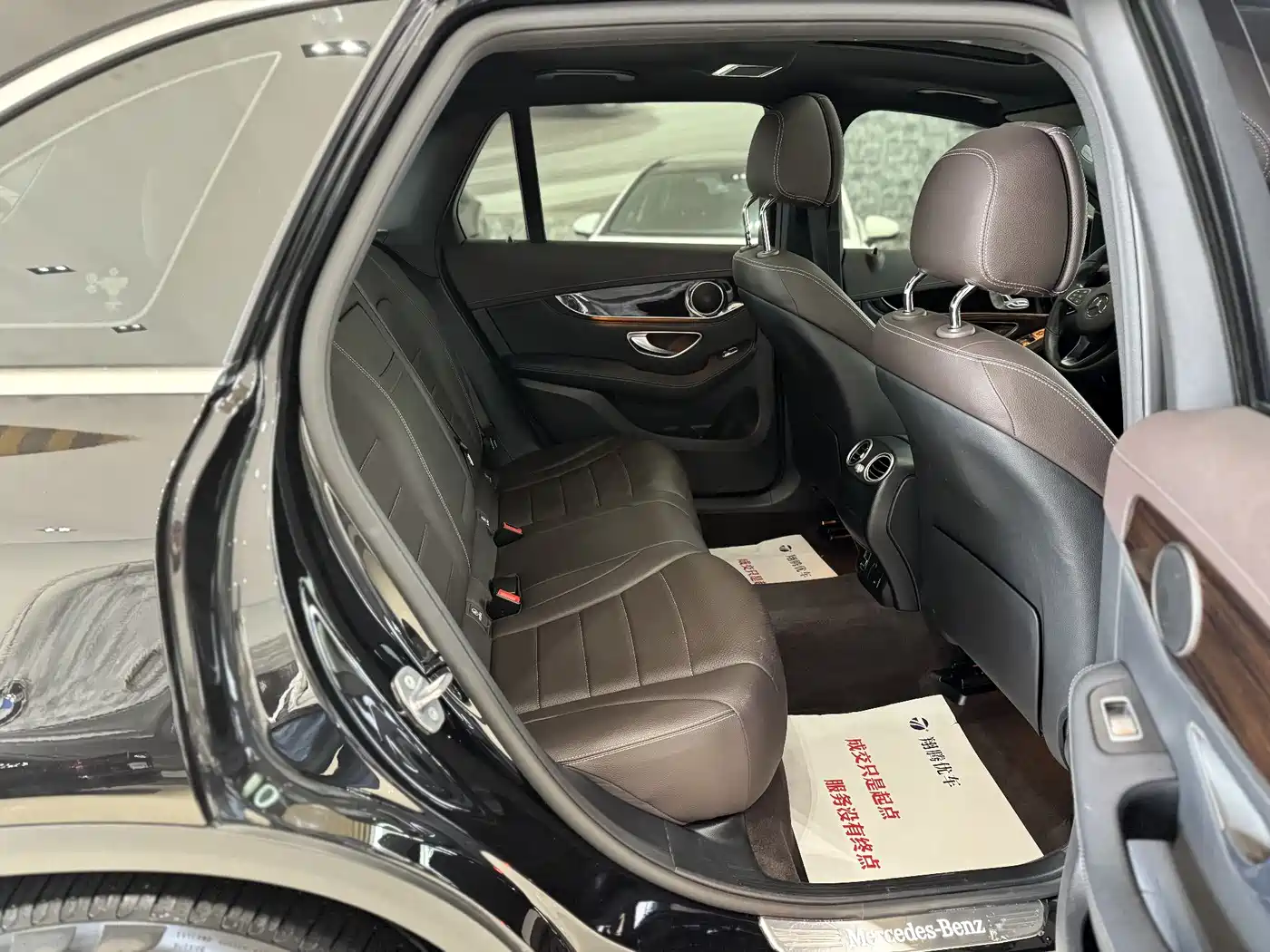 Mercedes-Benz GLC 2019 Facelift GLC 260 L 4MATIC Luxury фото 14