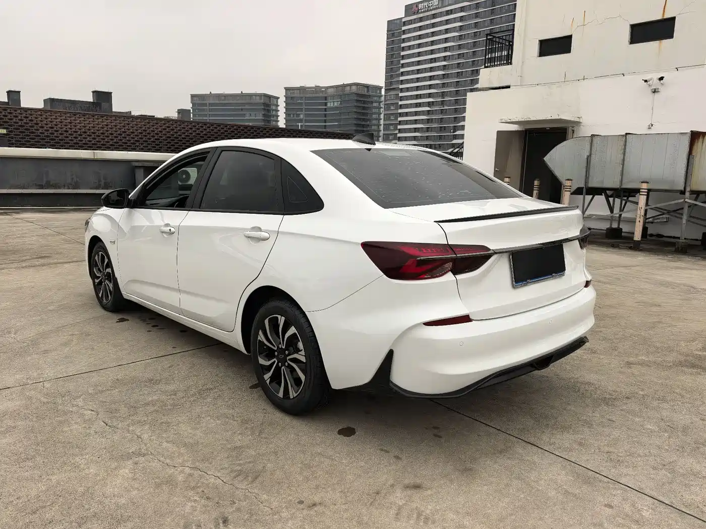 Chevrolet Monza 2019 RS 330T Auto Smooth Edition China VI фото 15
