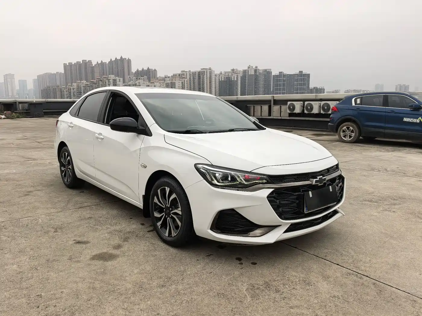 Chevrolet Monza 2019 RS 330T Auto Smooth Edition China VI фото 2
