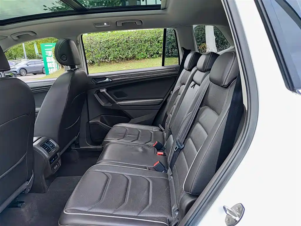 Volkswagen Tiguan L 2017 380TSI Automatic 4WD Flagship Edition фото 8