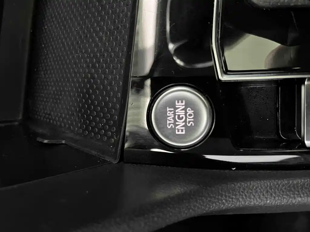 Volkswagen Tiguan L 2023 280TSI 2WD Trend Limited Edition фото 4