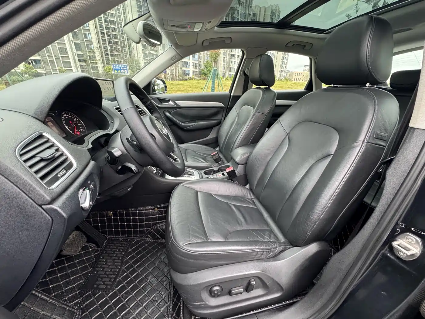 Audi Q3 2014 2013 35 TFSI quattro Technology
