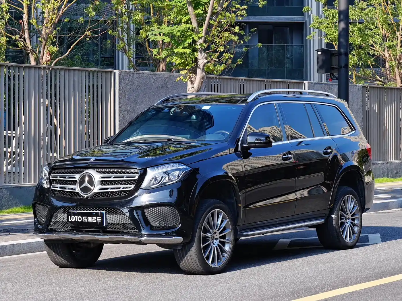 Mercedes-Benz GLS 2017 GLS 500 4MATIC