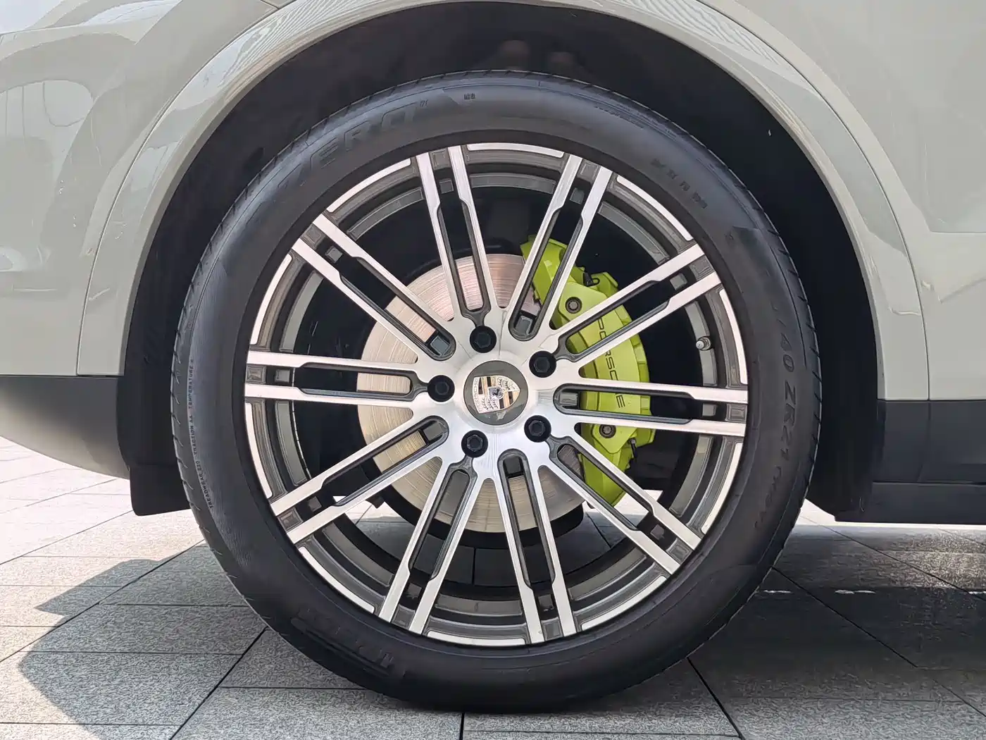 Porsche Cayenne New Energy 2021 Cayenne E-Hybrid 2.0T фото 8