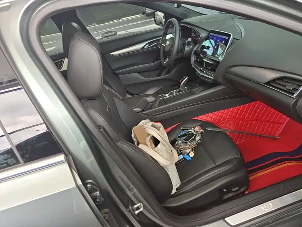 Cadillac CT5 2024 2023 28T Luxury Style (Standard Edition)