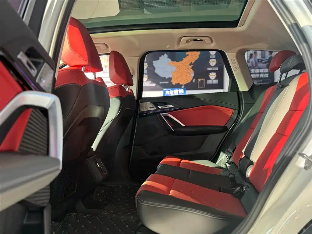 BMW X1 2023 xDrive25Li X Design Package фото 14