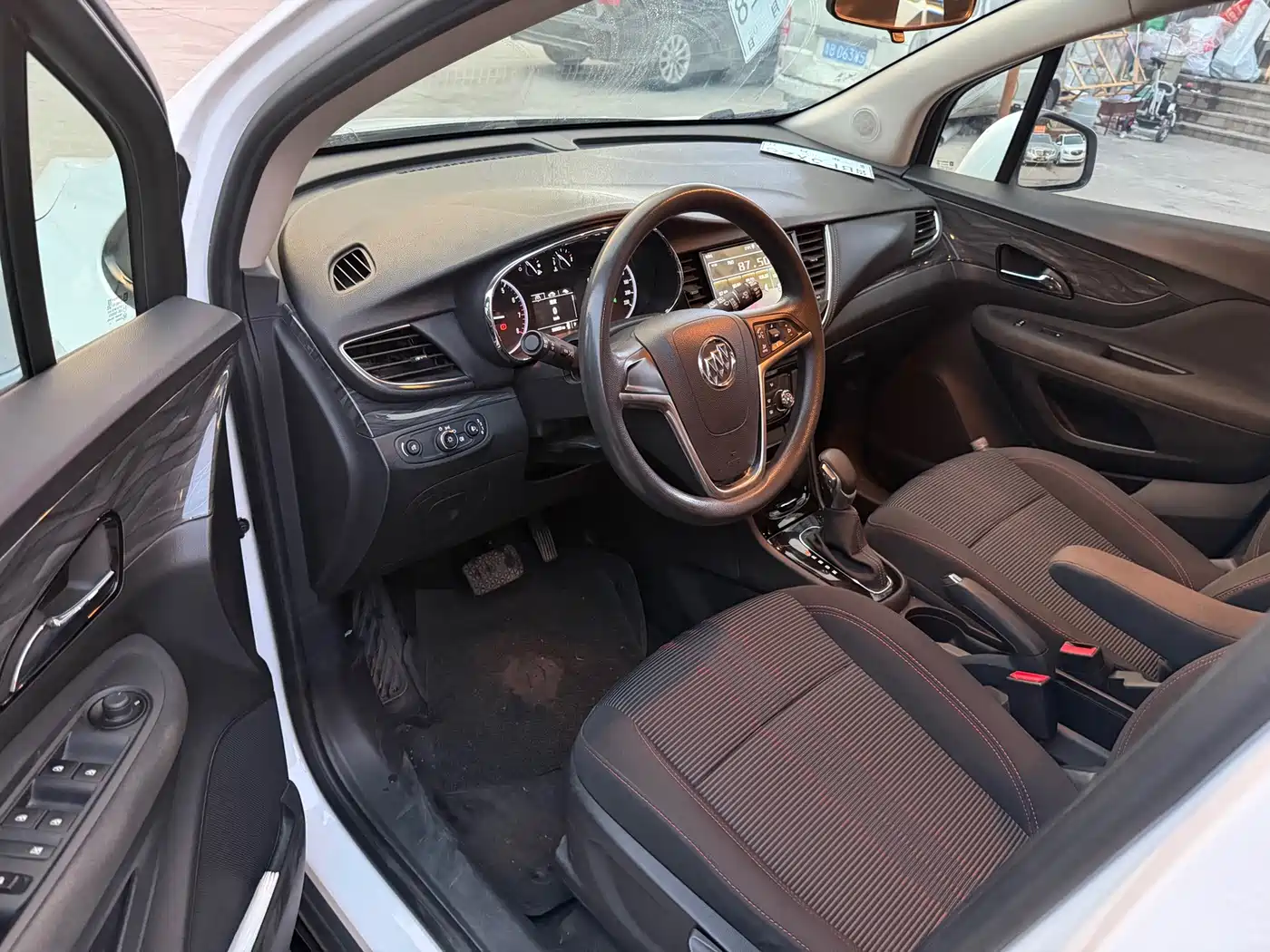 Фото 4 - Buick Encore