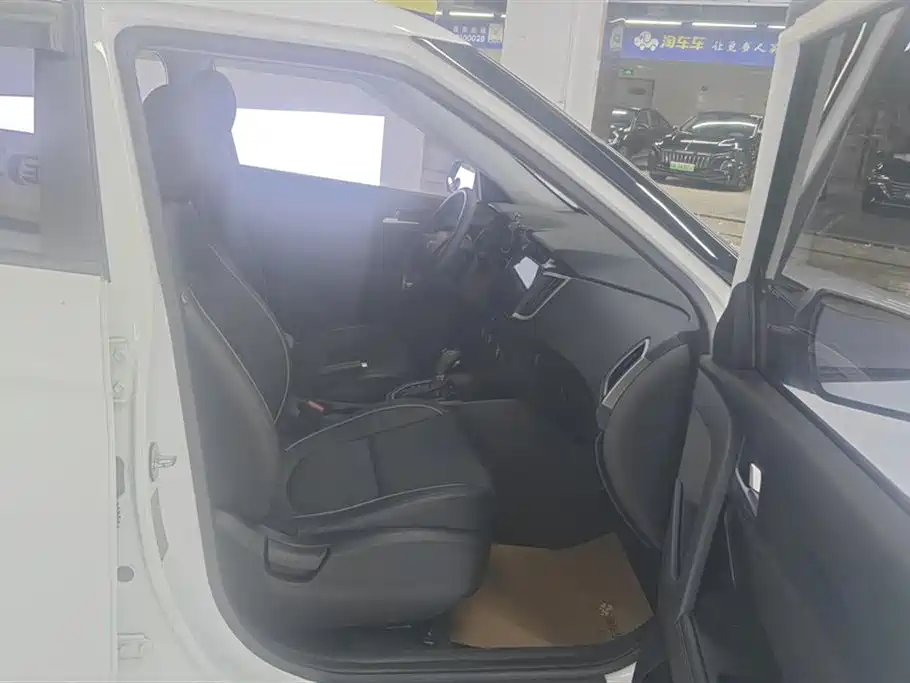 Hyundai Beijing Hyundai ix25 2015 1.6L Automatic 2WD Smart GLS фото 8