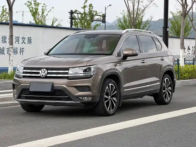 VOLKSWAGEN TUYUE