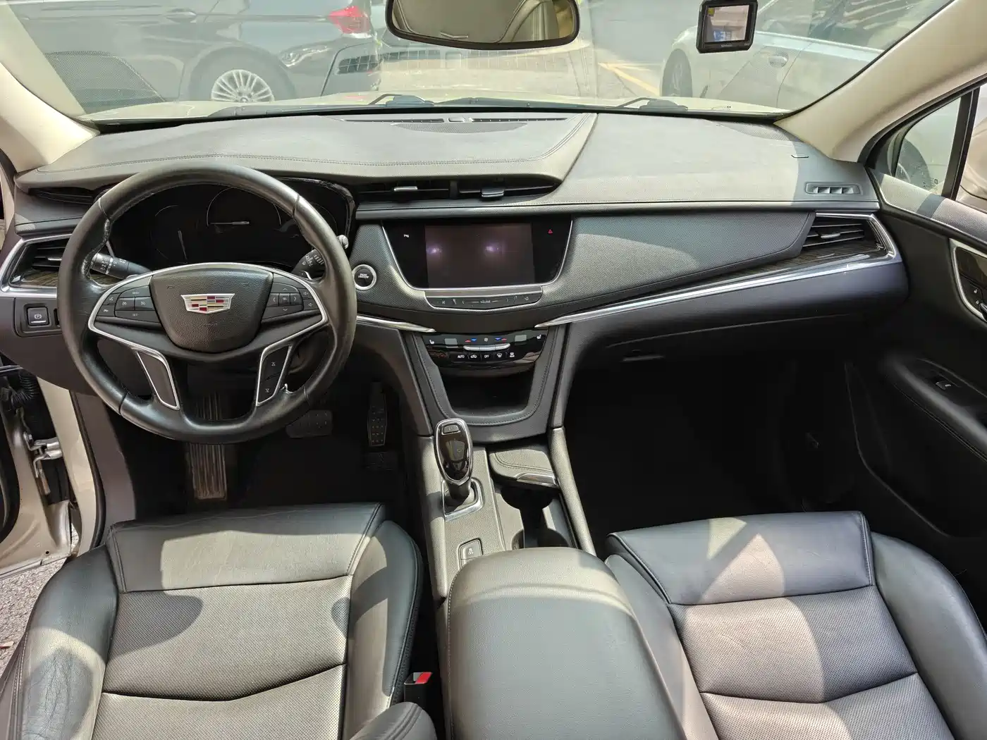 Cadillac XT5 2016 25T Luxury Model фото 9