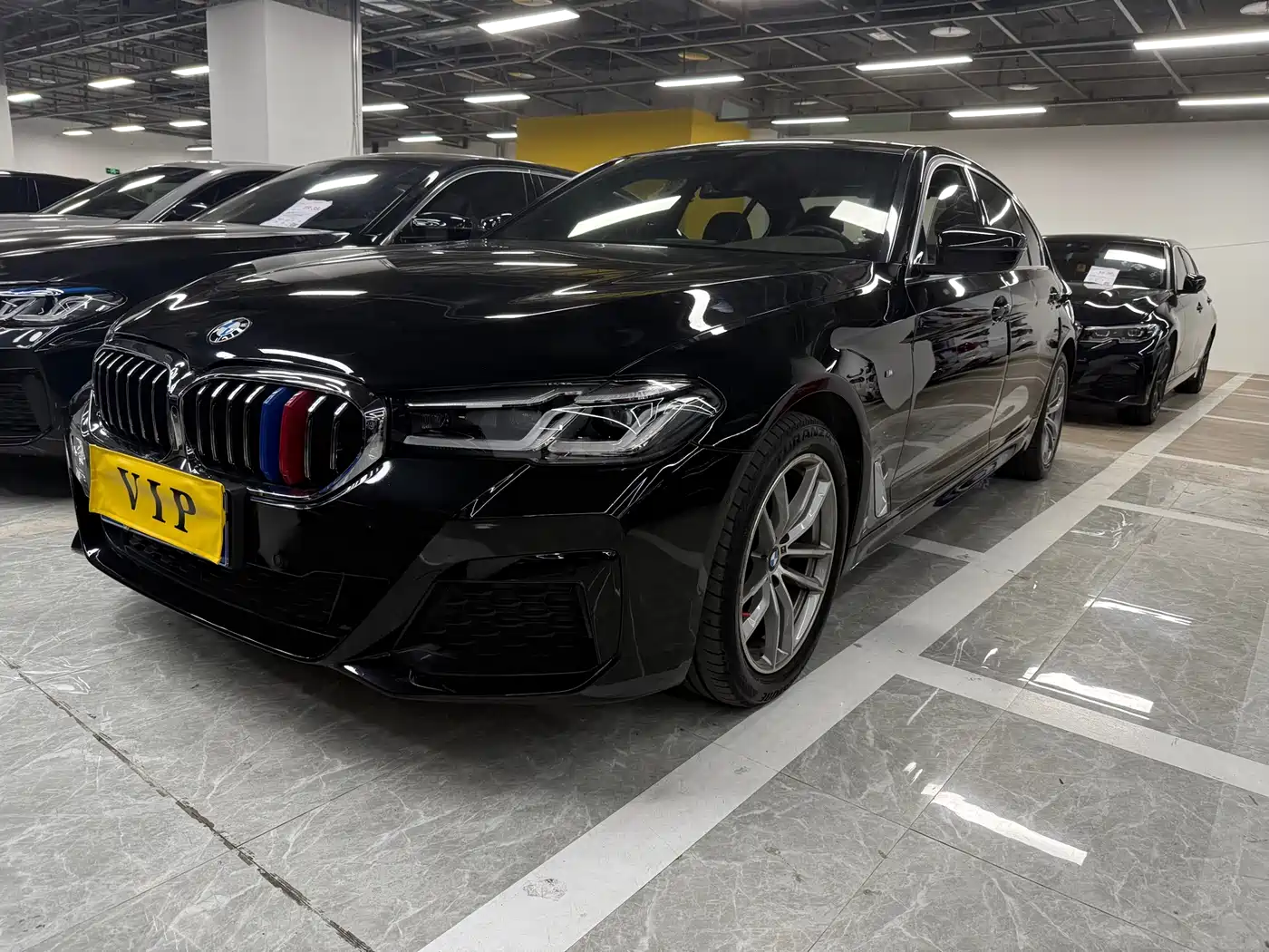 BMW 5 Series 2020 525Li M Sport Package