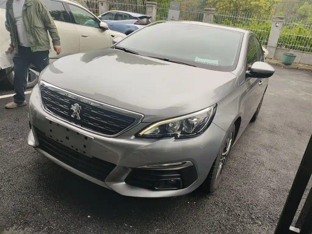 Peugeot 308 2018 1.6L Auto Luxury Edition