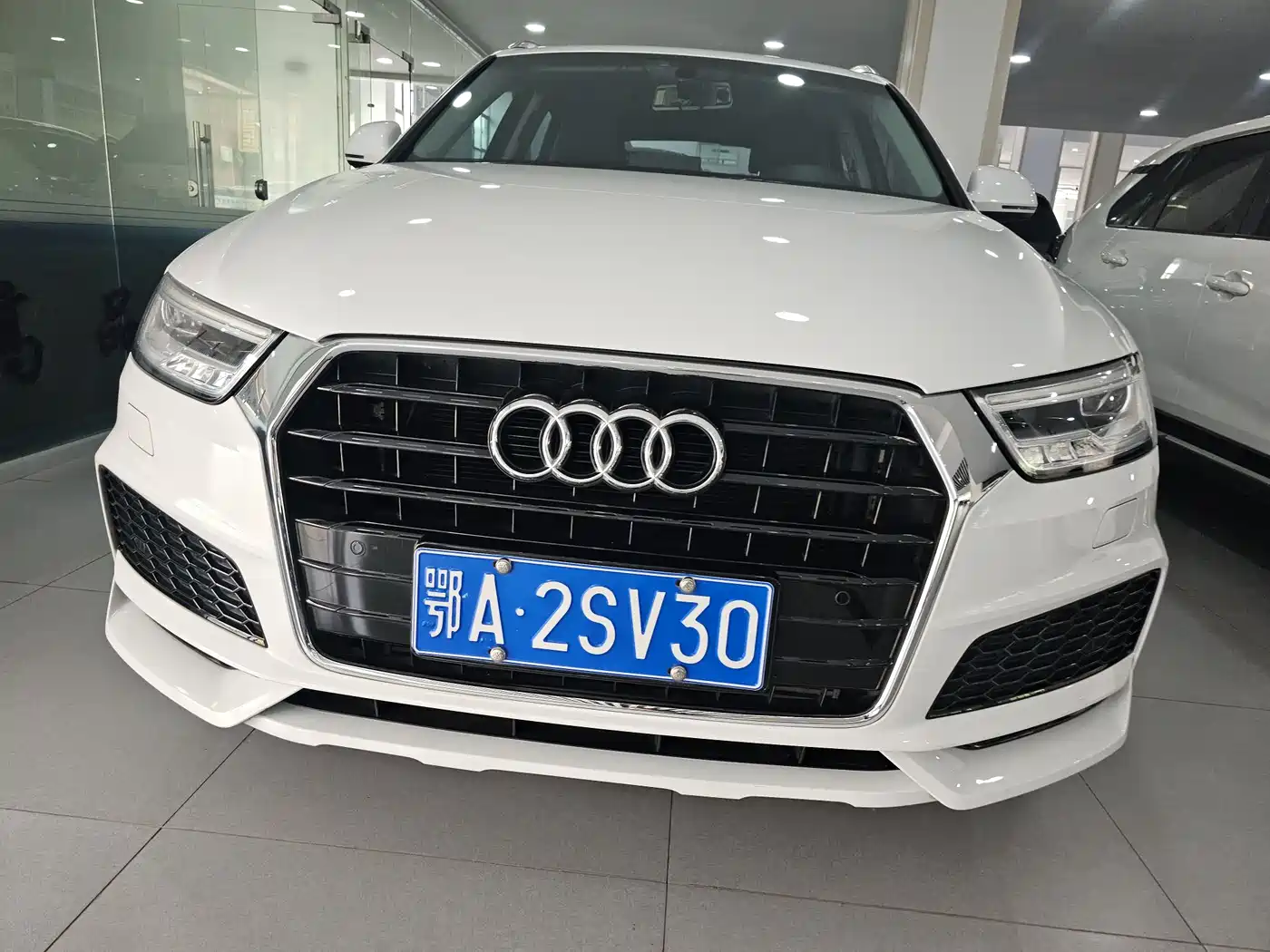 Audi Q3 2018 30th Anniversary Edition 35 TFSI Sport фото 2