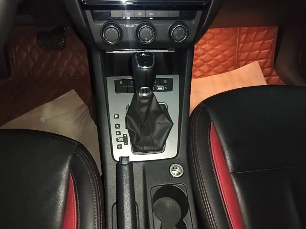 صورة 14 - Škoda Octavia