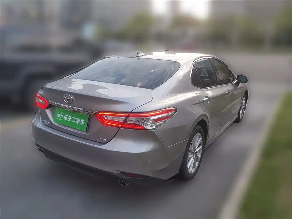 Toyota Camry 2021 2.0G Luxury Edition фото 4