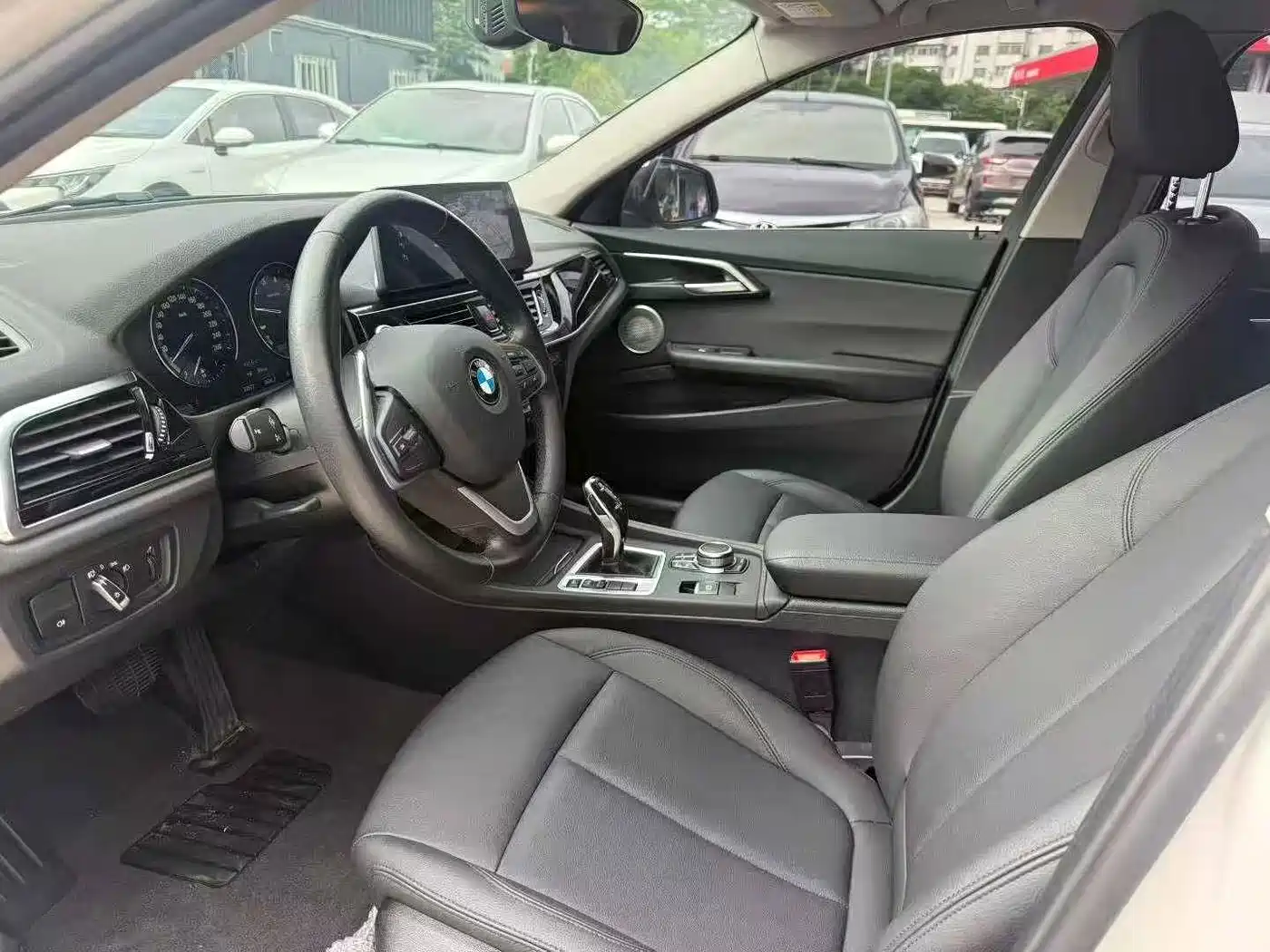 BMW 1 Series 2023 2022 120i M Sport