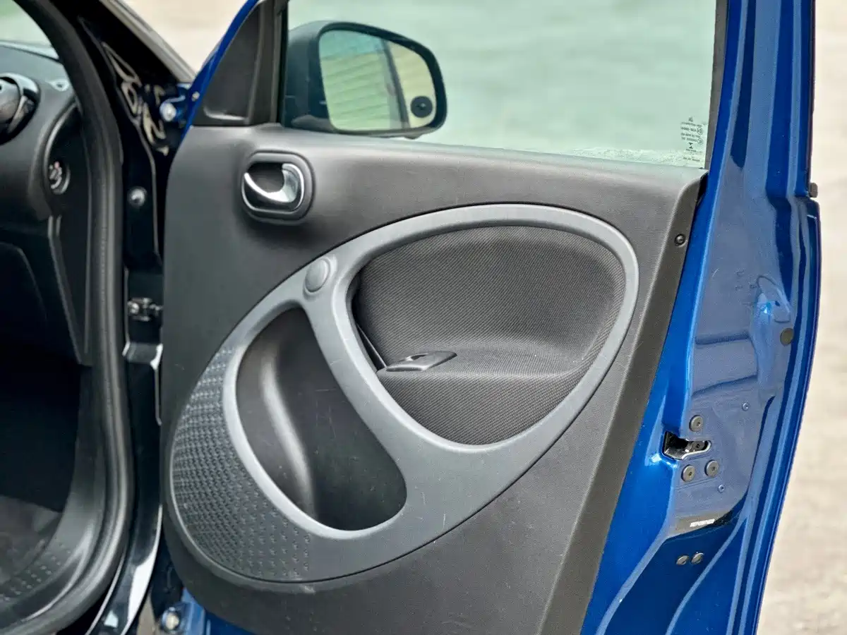 smart forfour 2018 2016 1.0L 52kW Passion Edition