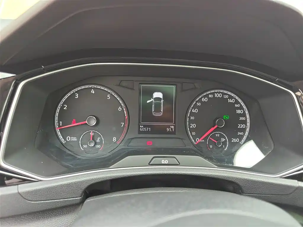 Volkswagen T-ROC 2019 280TSI DSG 2WD Comfort Version China VI фото 8