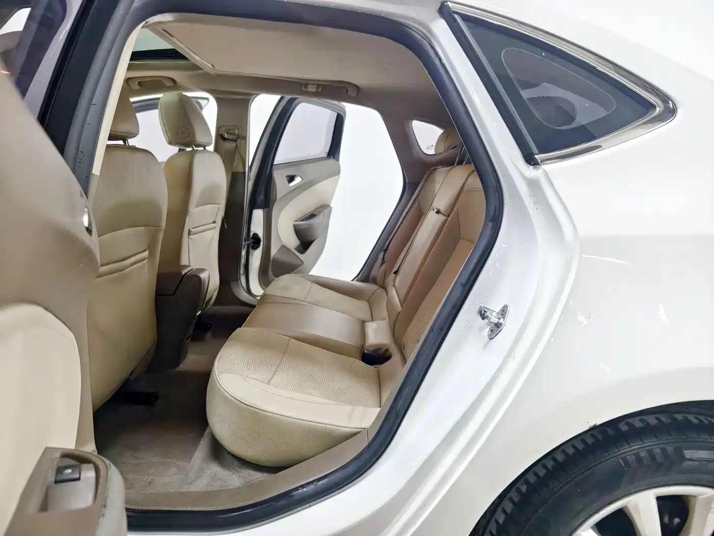 Фото 13 - Buick Excelle