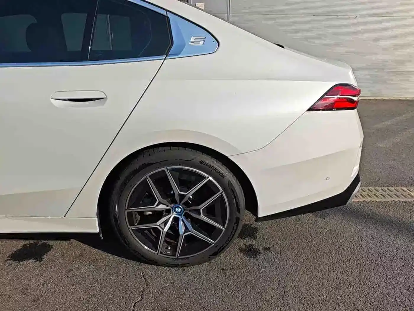 BMW i5 2026 2025 eDrive 35L M Sport Package