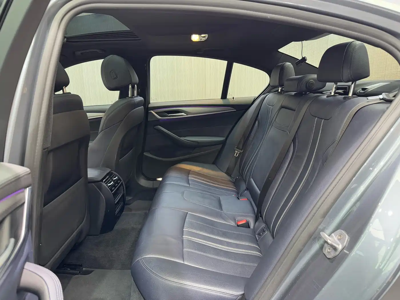 BMW 5 Series (Import) 2019 525i M Sport Package фото 7