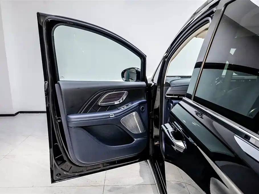 Voyah Auto Voyah Dreamer 2026 PHEV Qiankun Pro фото 8