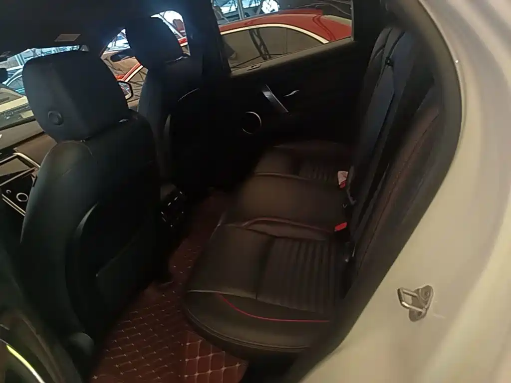 Land Rover Discovery Sport PHEV 2021 2021 P300e Performance Tech Edition