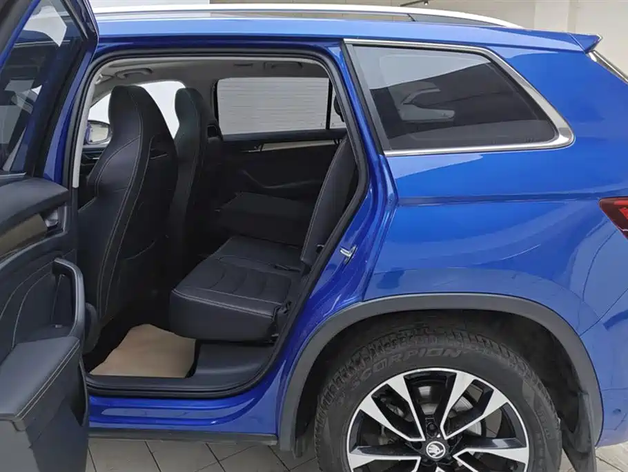 Škoda Kodiaq 2022 TSI330 7-Seater FWD Luxury Edition фото 11