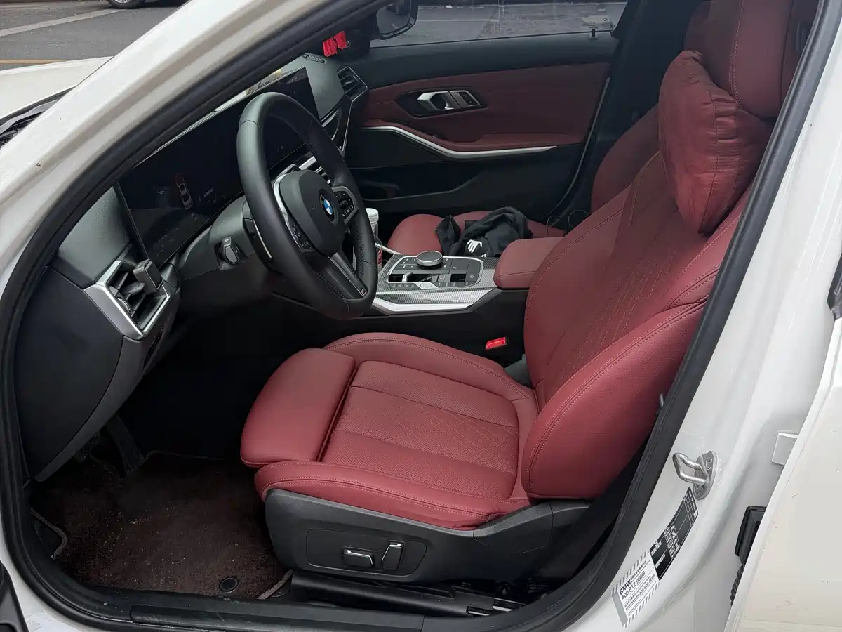 BMW 3-SERIES