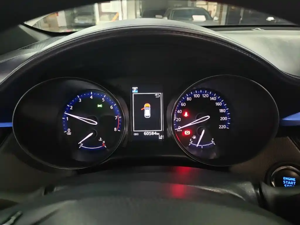 Toyota C-HR 2019 2018 2.0L Leading Edition China VI