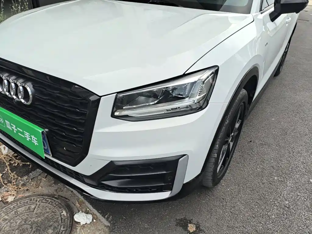 Фото 24 - Audi Q2L