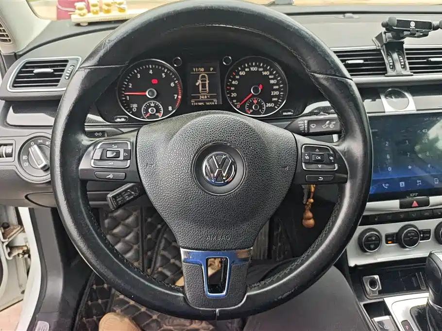 Volkswagen Magotan 2013 1.8TSI Luxury фото 15