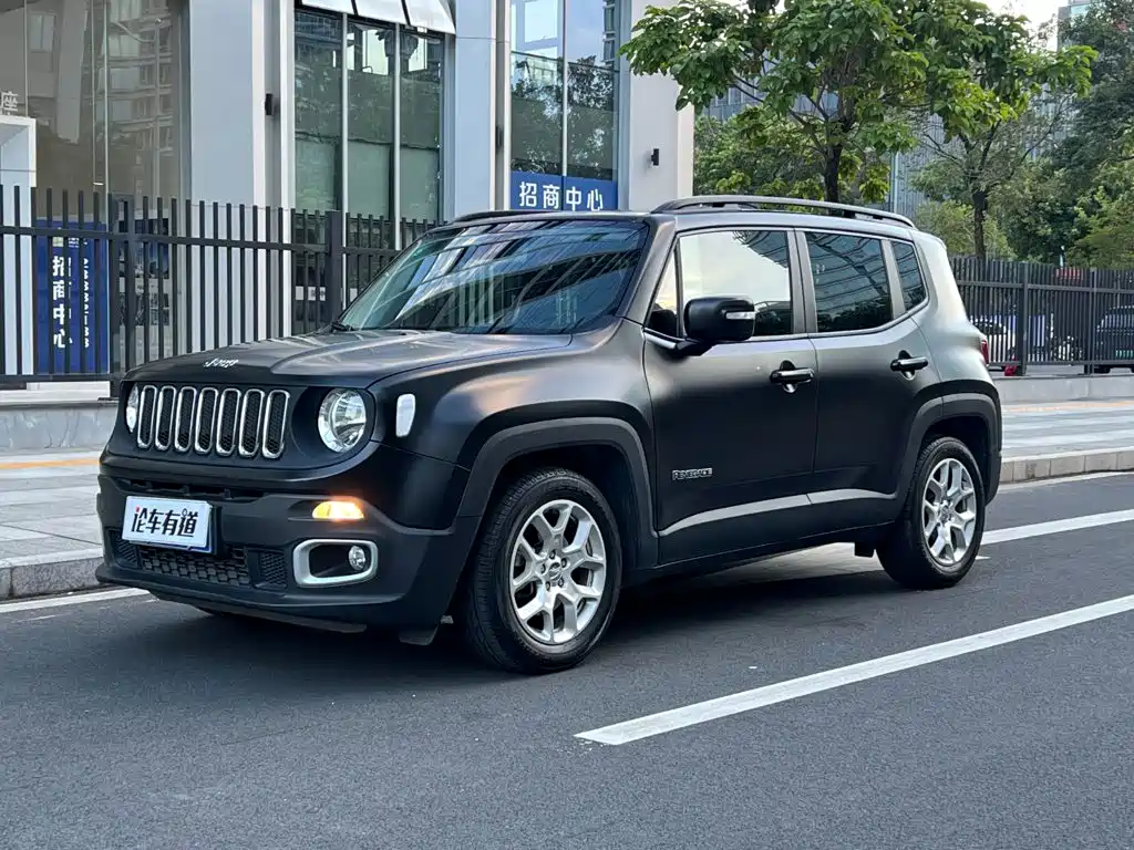 Jeep Renegade 2019 2018 Connected Large Screen Edition 180T Automatic High Energy