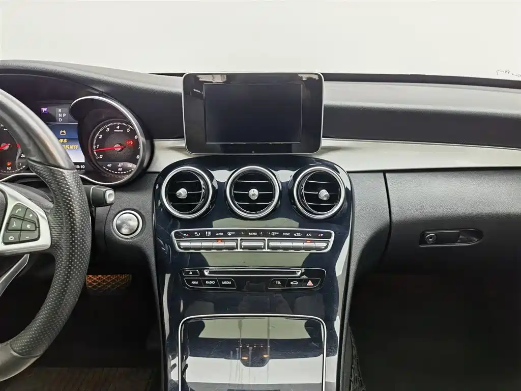 Mercedes-Benz C-Class 2017 Facelift C 200 Sport Edition фото 12