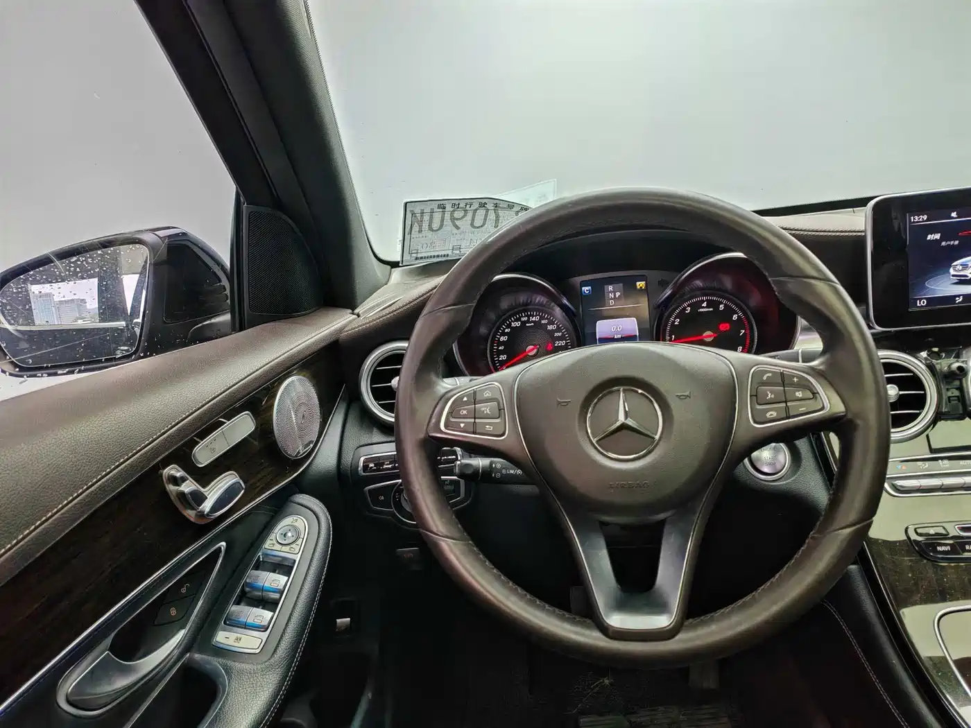 Mercedes-Benz GLC 2016 GLC 260 4MATIC Luxury фото 9
