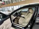 صورة 4 - Volkswagen Passat