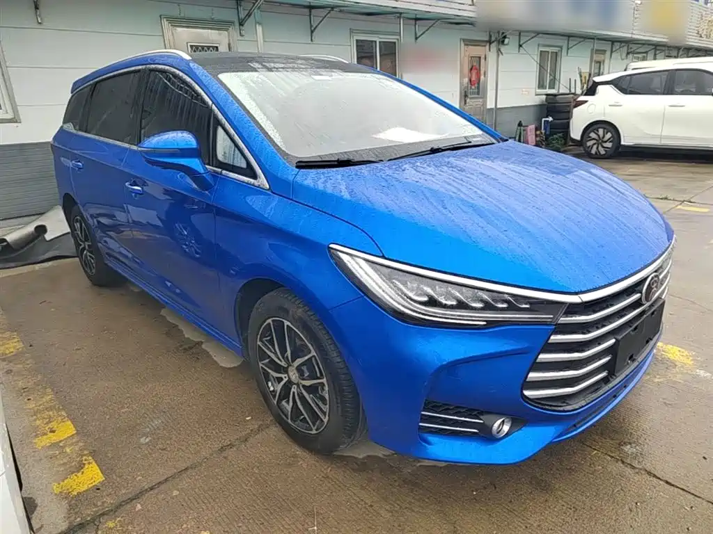 BYD Song MAX 2017 1.5T Auto Smart Connect Premium 7-seater фото 4