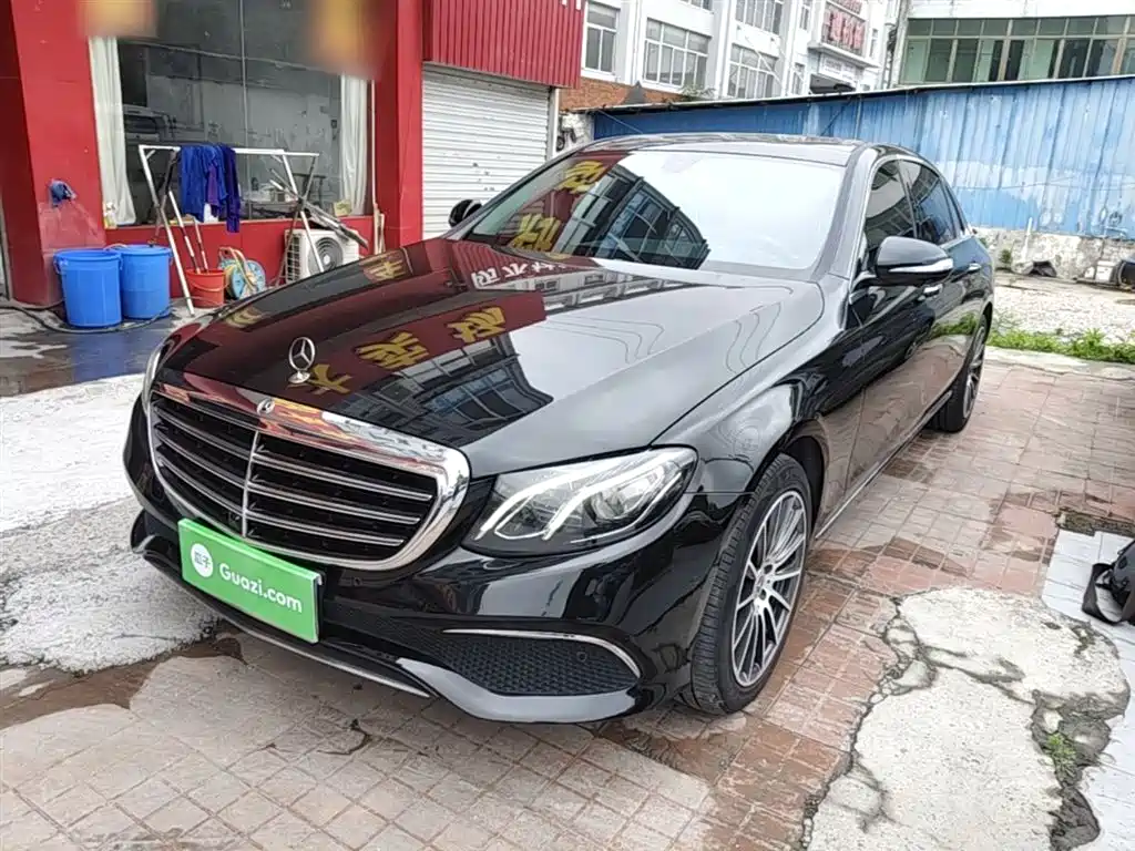 Mercedes-Benz E-Class 2020 E 300 L Luxury Model фото 2