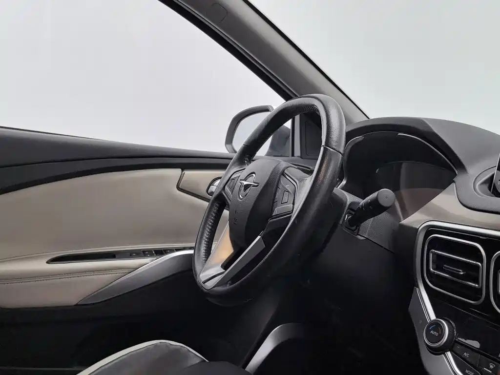 Haima 6P 2020 2021 1.2T PHEV Long Range Luxury